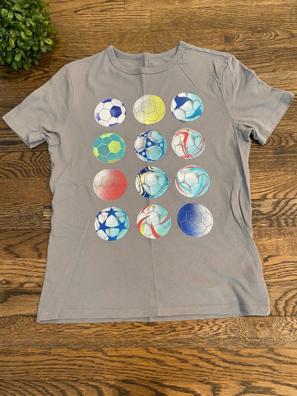 Gap Kids Soccer Graphic Tshirt Sz XL